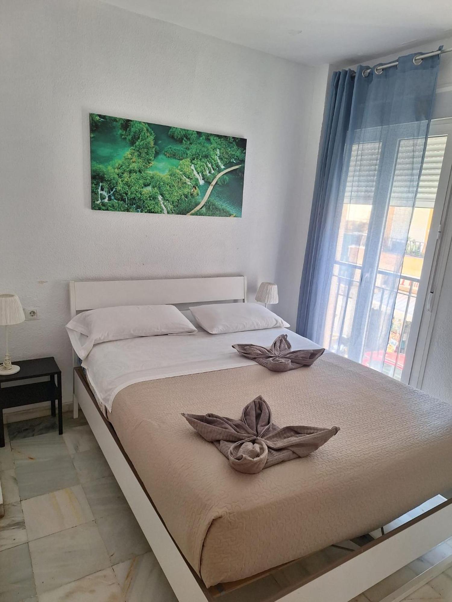 Enjoy Apart Centro Y Playa Zanca Apartment Malaga Exterior photo